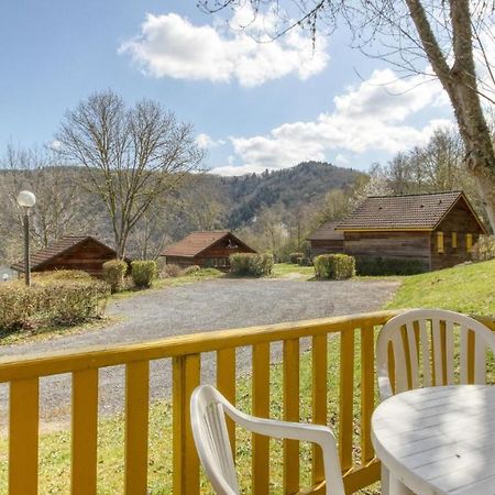 Vacanceole - Les Chalets De La Chazotte Saint-Jacques-dʼAmbur Exterior foto